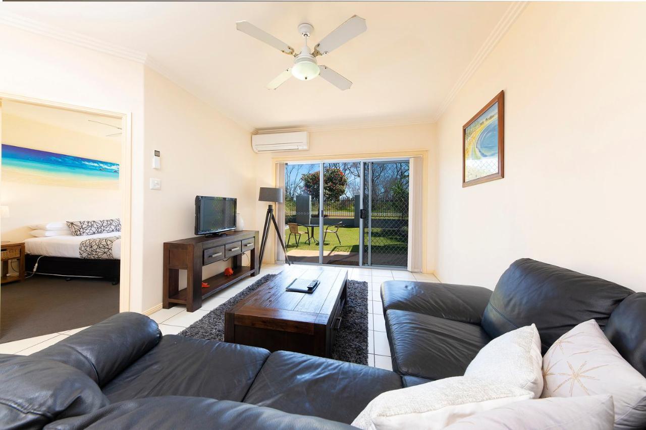 Meridian Beachside Apartments Old Bar Bagian luar foto