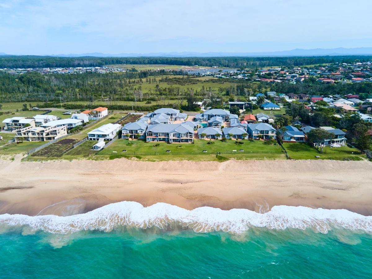 Meridian Beachside Apartments Old Bar Bagian luar foto